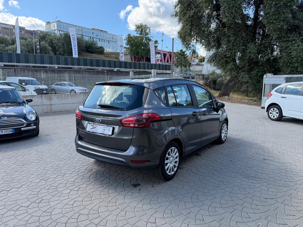 Ford B-Max 1.5 TDCi 75 CV Titanium