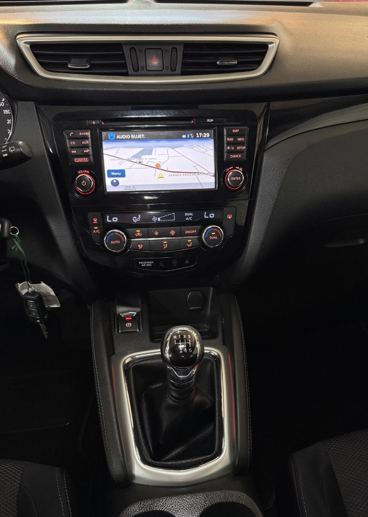 Nissan Qashqai 1.5 dCi 110 CV Tekna , telecamera ,Nav ,Cerchi 17