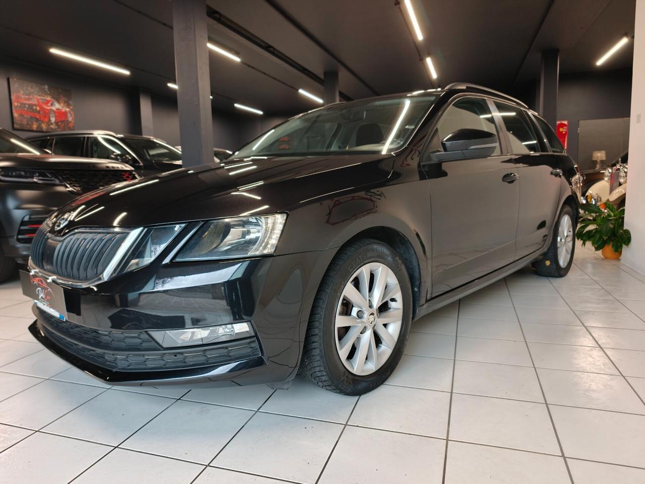 Skoda Octavia 1.5 DSG Wagon Ambition G-Tec
