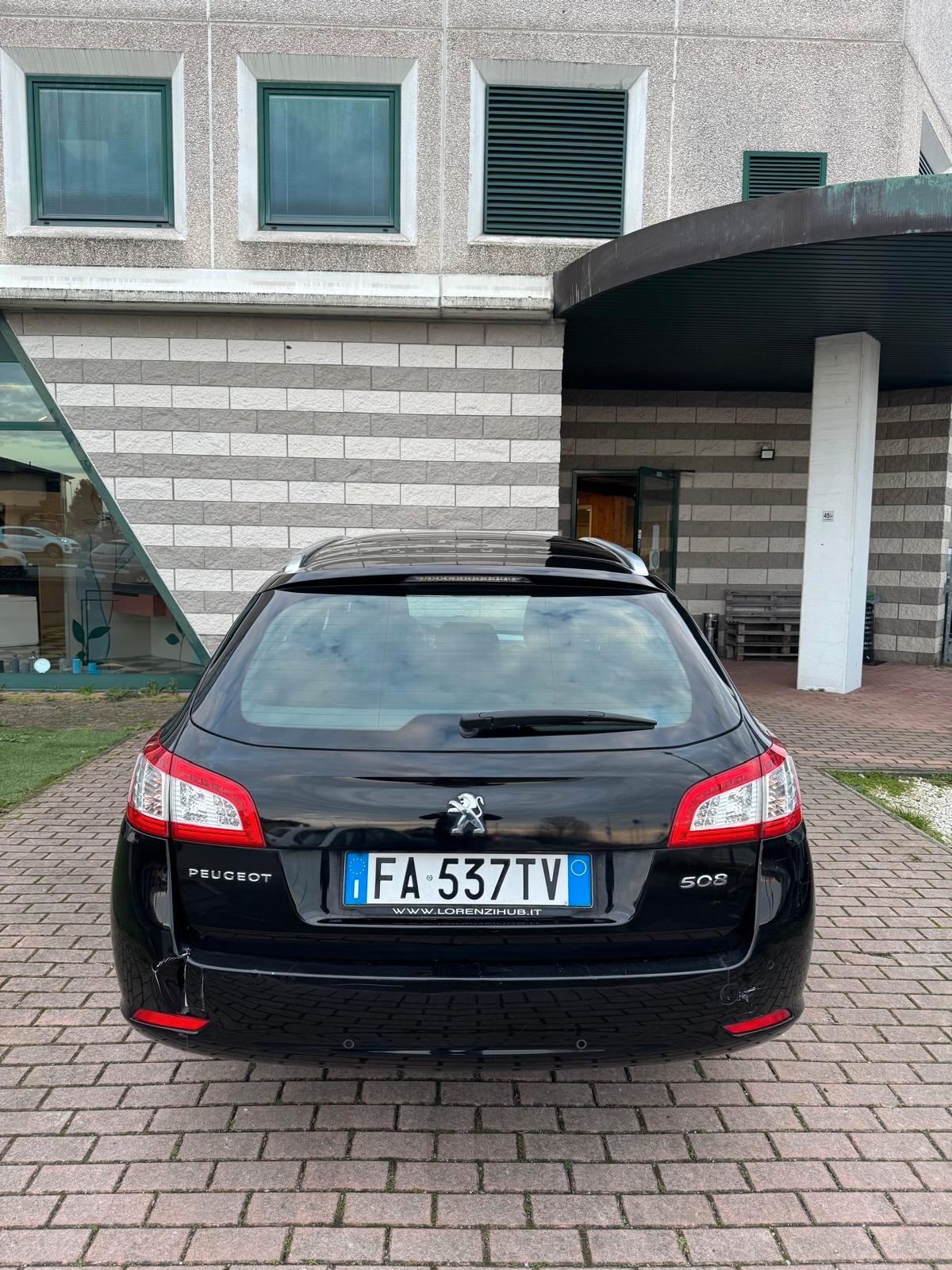 Peugeot 508 BlueHDi 180 EAT6 S&S SW Allure