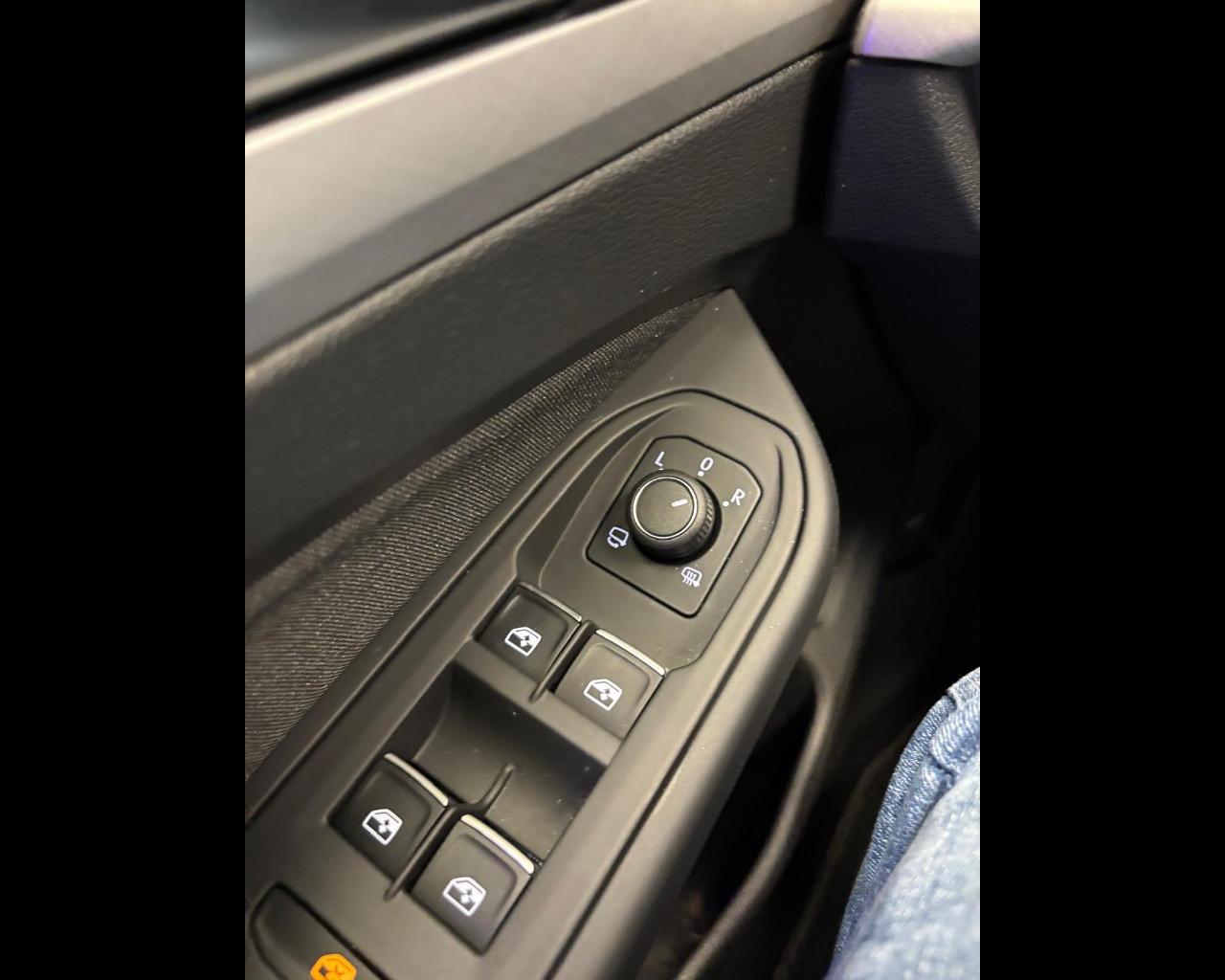 VOLKSWAGEN Golf VIII 2020 - Golf 1.5 etsi evo Style 130cv dsg
