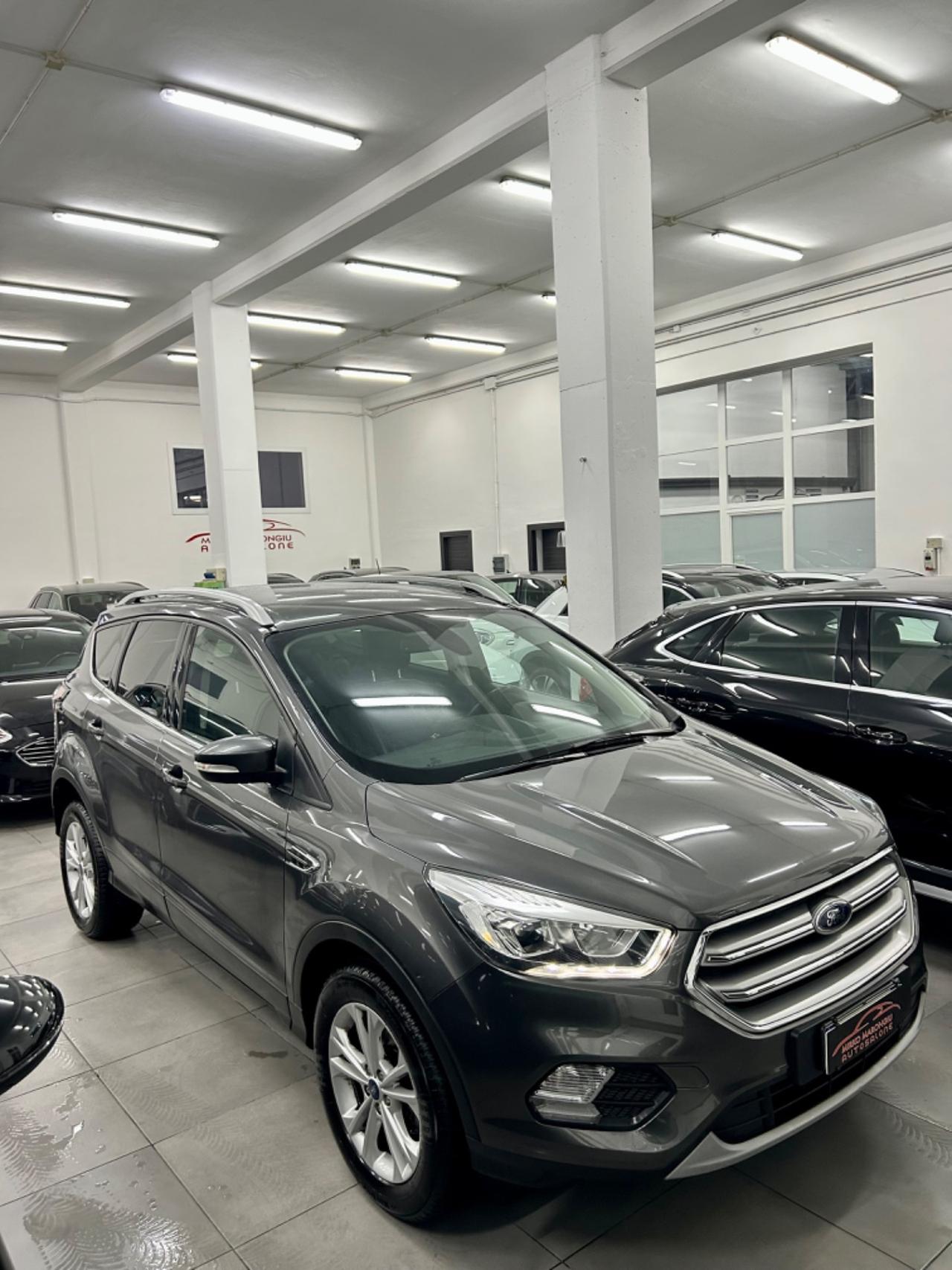 Ford Kuga 1.5 TDCI 120 CV S&S Titanium FINANZIABILE
