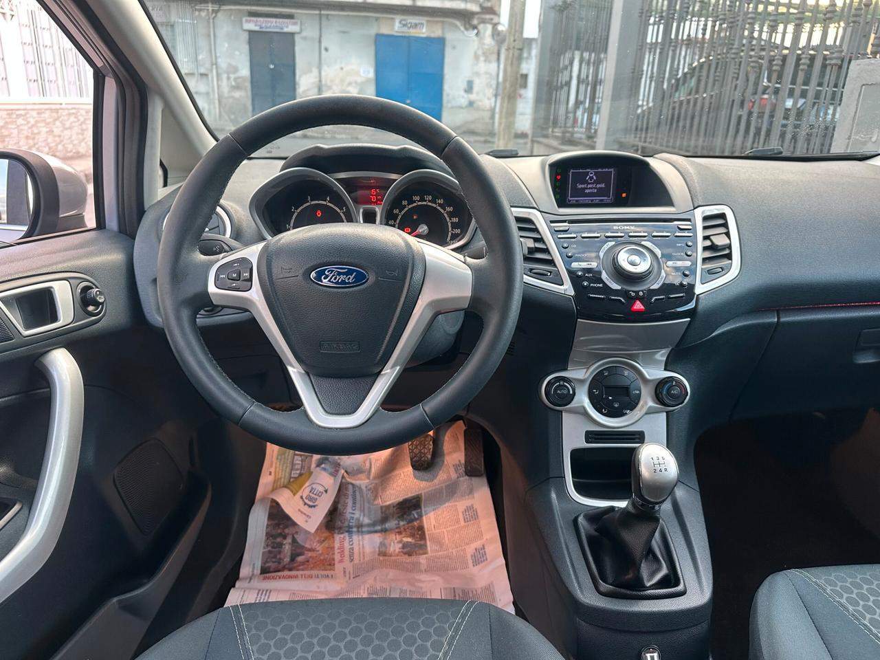 Ford Fiesta 1.2 Gpl 82 Cv Titanium 2012