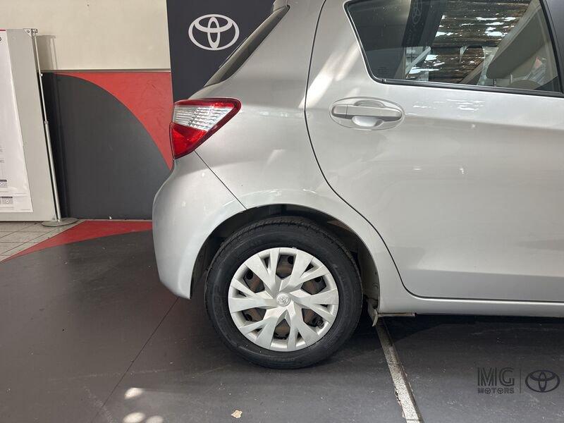 Toyota Yaris 1.0 72 CV 5 porte Active