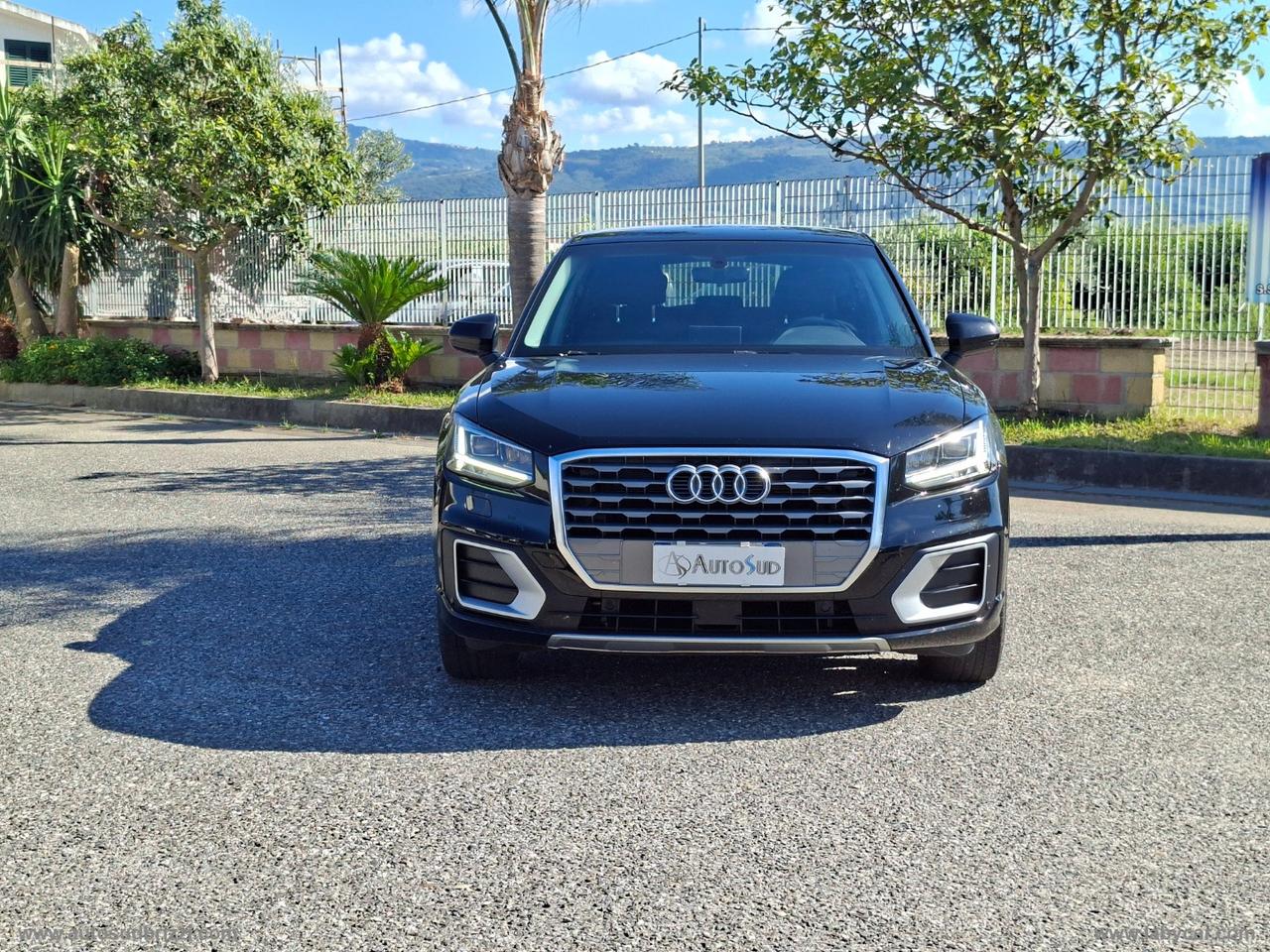 AUDI Q2 30 TDI S tronic Identity Black