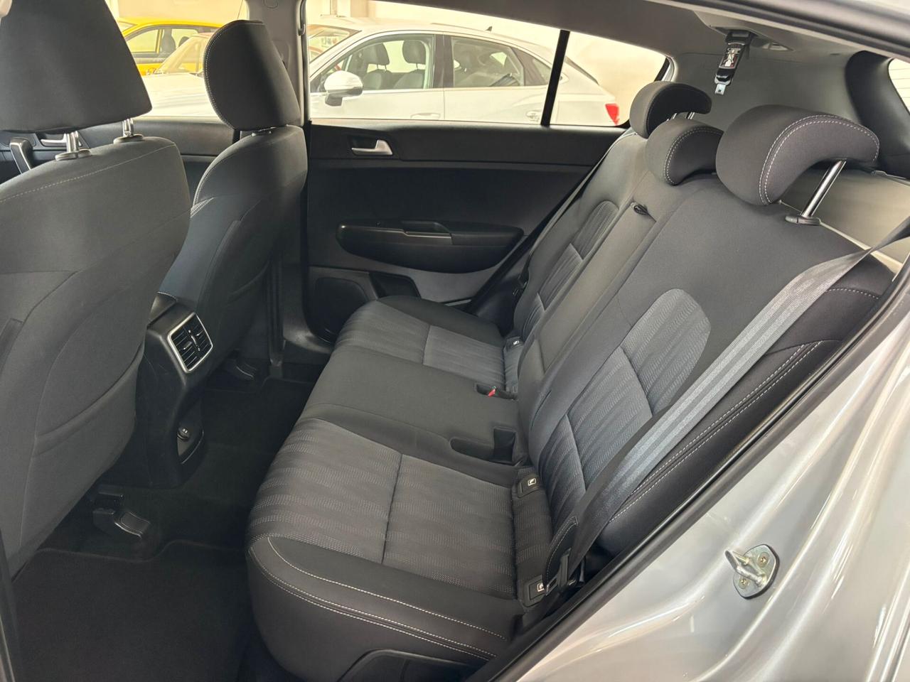 Kia Sportage 1.6 CRDI 136 CV 2WD Mild Hybrid Urban