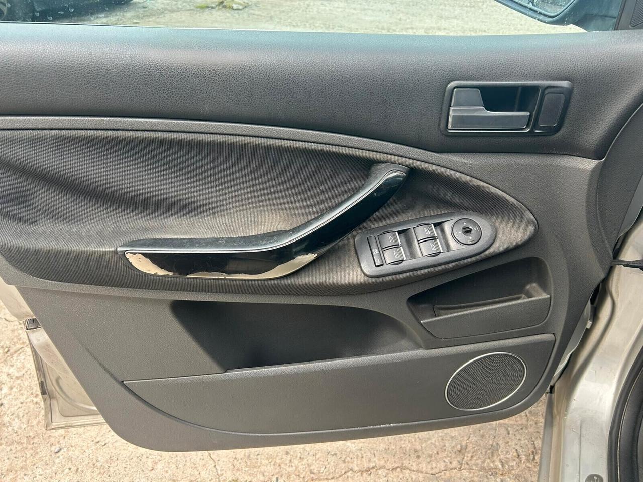 Ford C-Max 1.6 TDCi 110 CV Titanium