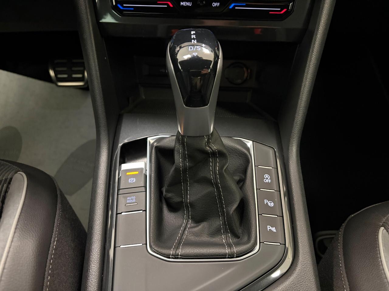 Volkswagen Tiguan 2.0 TDI 150 CV SCR DSG R-Line