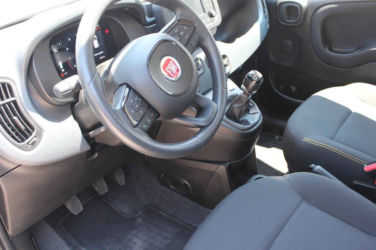 Fiat Panda 1.0 FireFly S&S Hybrid Pandina