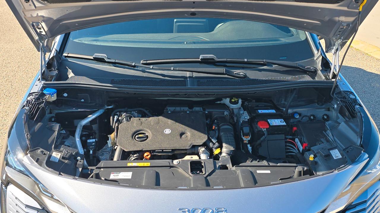 Peugeot 3008 BlueHDi 130 S&S EAT8 Active Pack