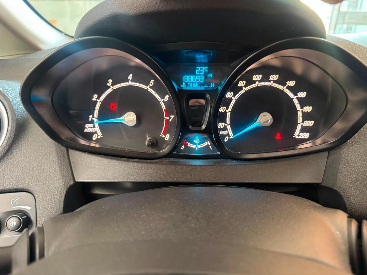 Ford Fiesta 1.2 60CV 5 porte Titanium