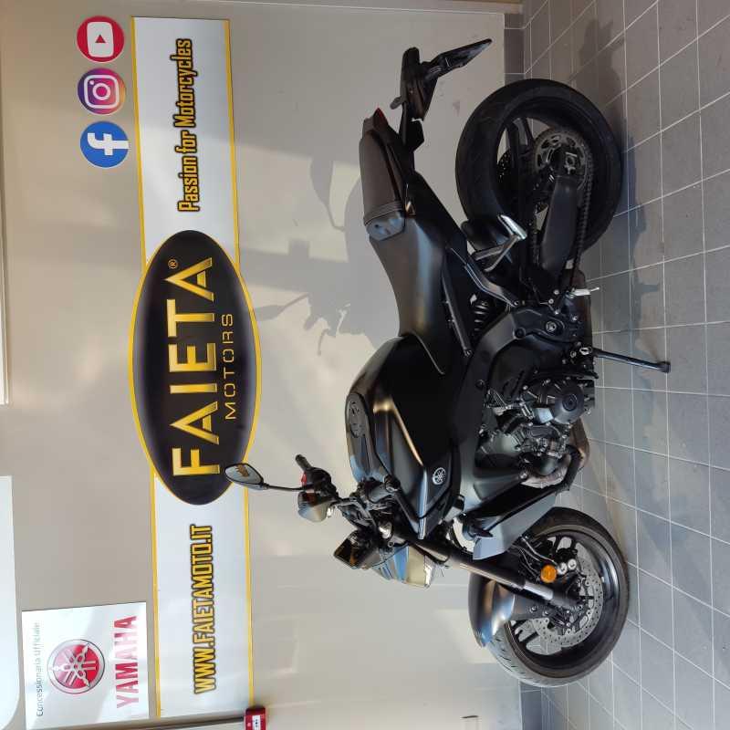 Yamaha MT-09 Y-AMT - 2025