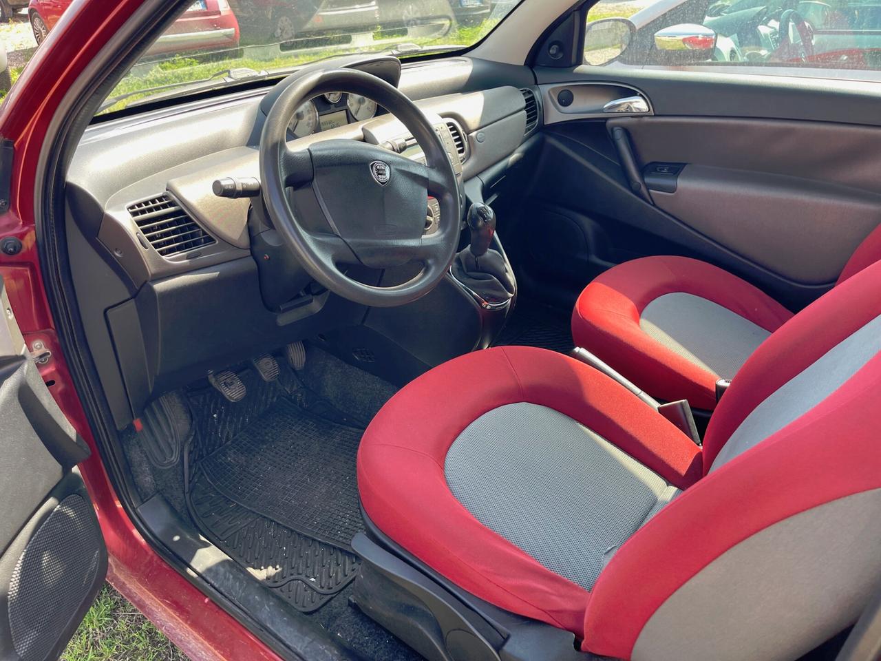 Lancia Ypsilon 1.3 Multijet 16V Platino COMMERCIANTI