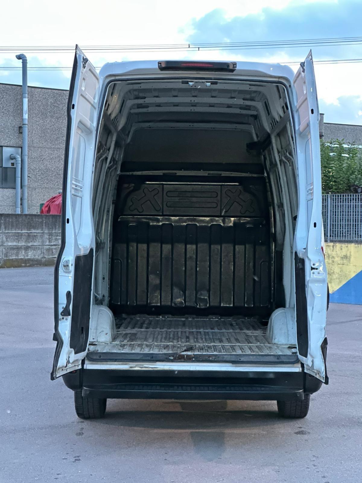 Iveco Dailly anno 2019 cc 2.3 euro 6 B