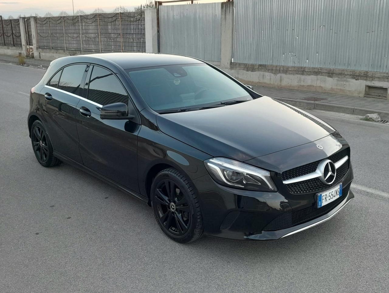 Mercedes-benz A 180 d Automatic Premium