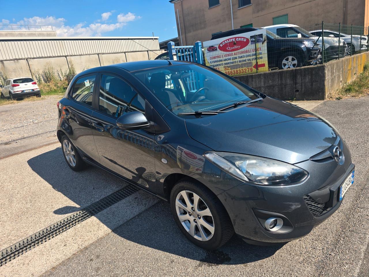 Mazda 2 Mazda2 1.3 16V 75CV 5p. Trendy
