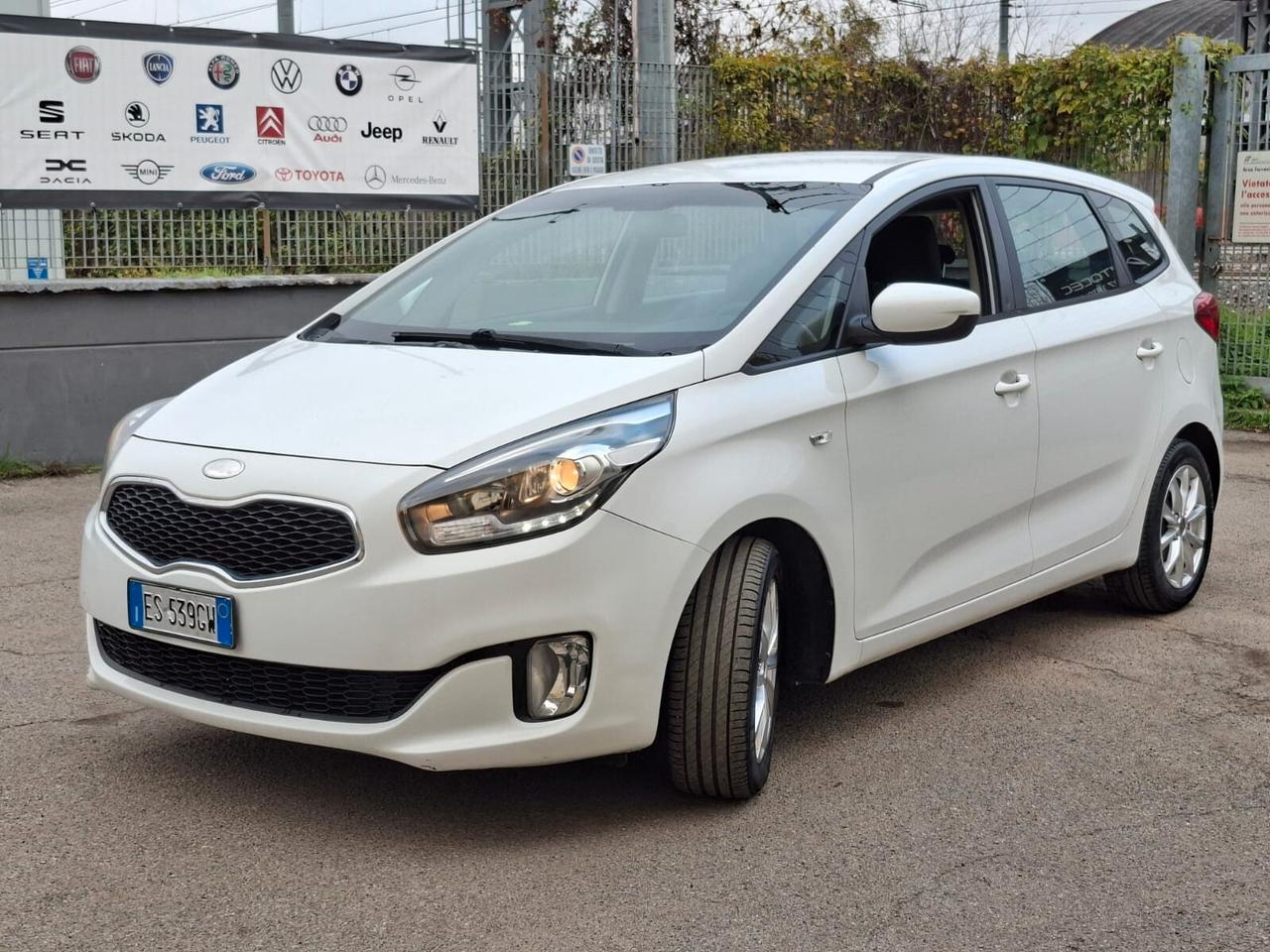 Kia Carens 1.7 CRDi 115 CV Cool