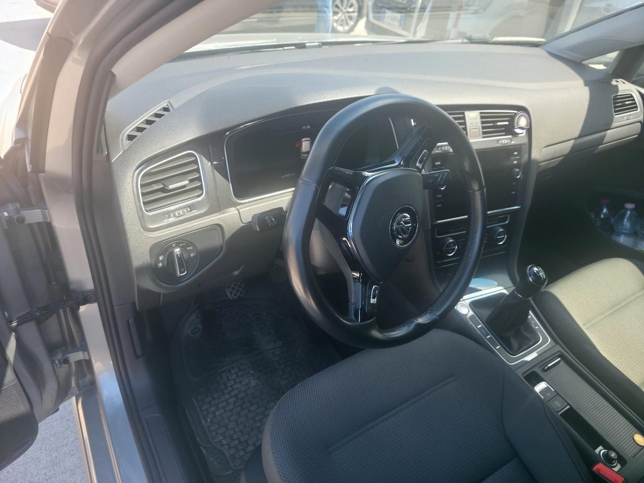 Volkswagen Golf 1.6 TDI 115 CV 5p. Highline BlueMotion Technology