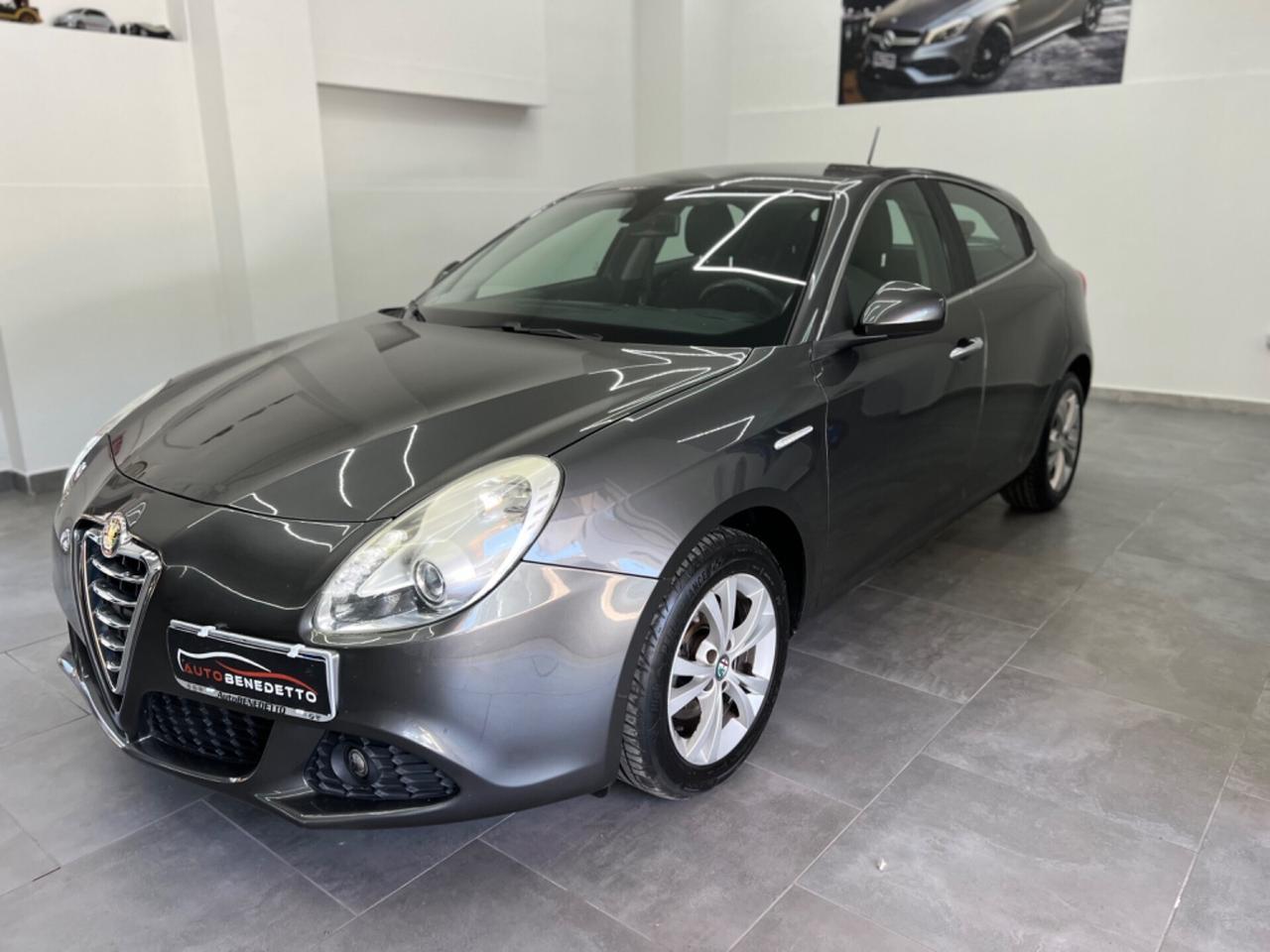 Alfa Romeo Giulietta 1.6 JTD 105 CV Distinctive 201