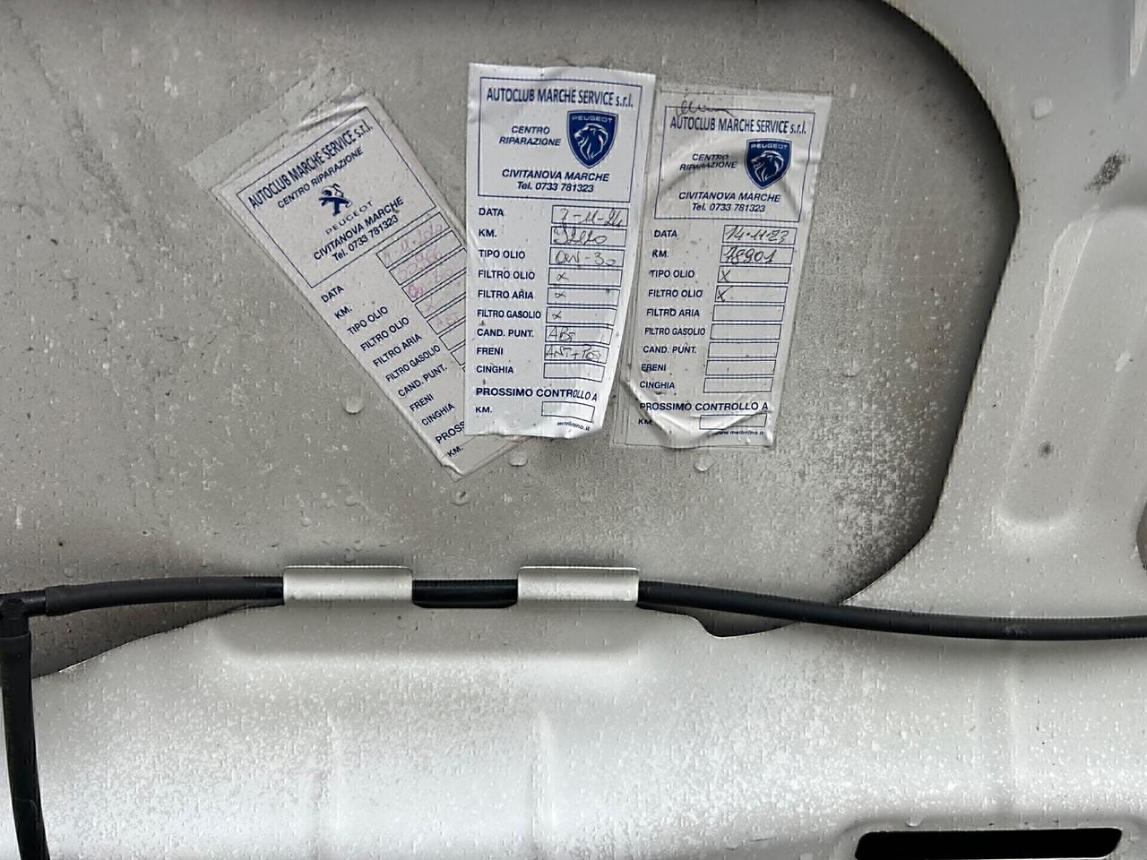 Peugeot PARTNER 1.6 HDI 3 POSTI “ 100 CV “