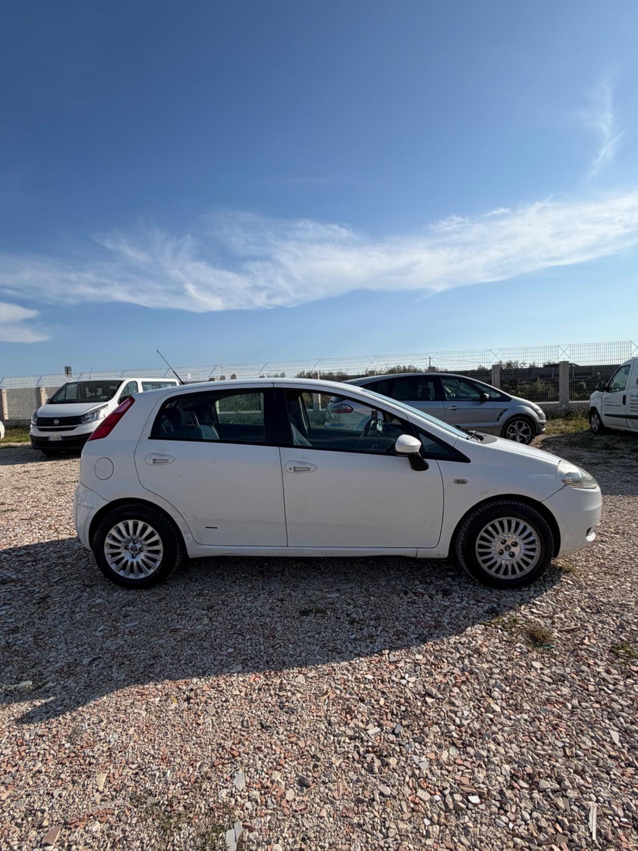 Fiat Grande Punto 1.3 MJT 90 CV 5 porte Dynamic