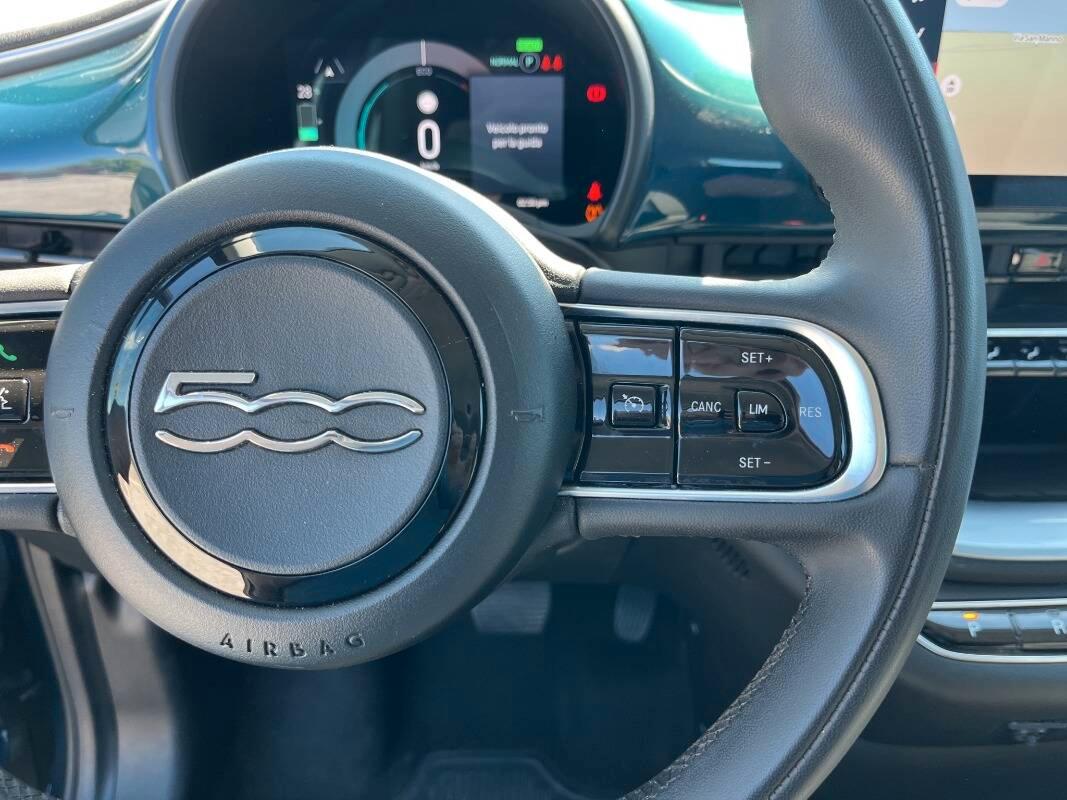 Fiat 500 42 kWh La Prima - 21.000 KM