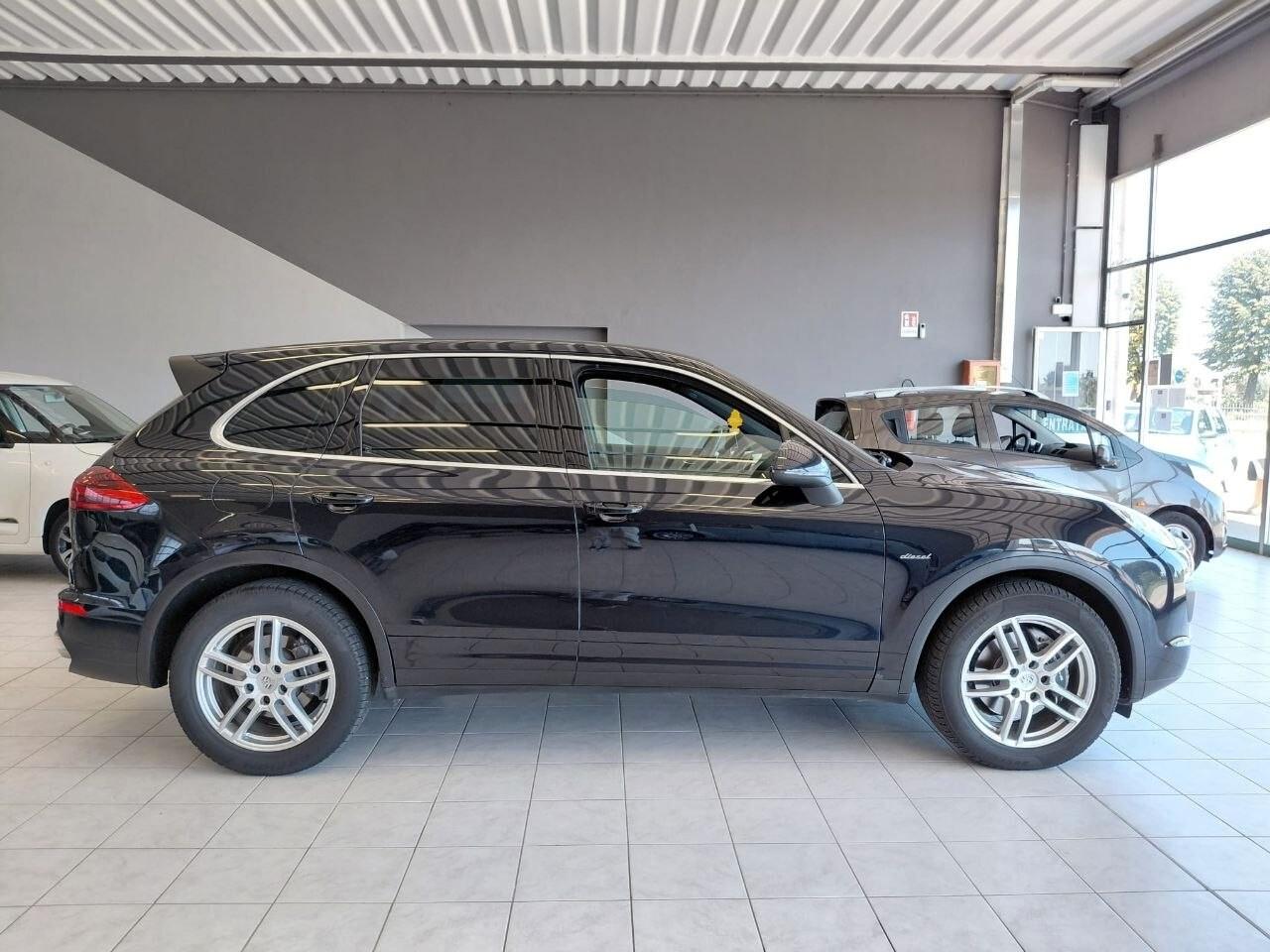 Porsche Cayenne 3.0 Diesel KM 157.000
