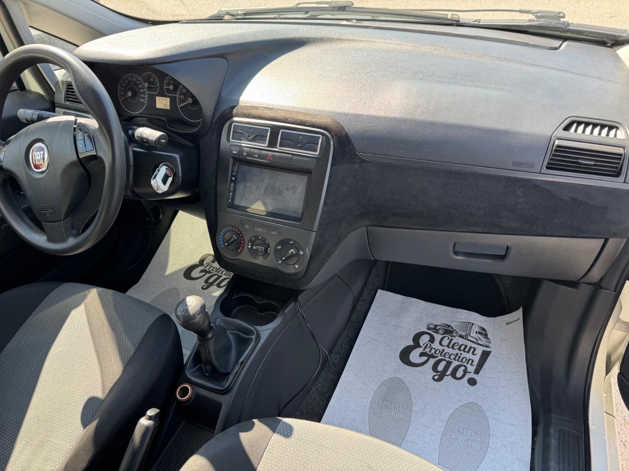 Fiat Punto 1.3 MJT 75 CV 5 porte Street GARANZIA