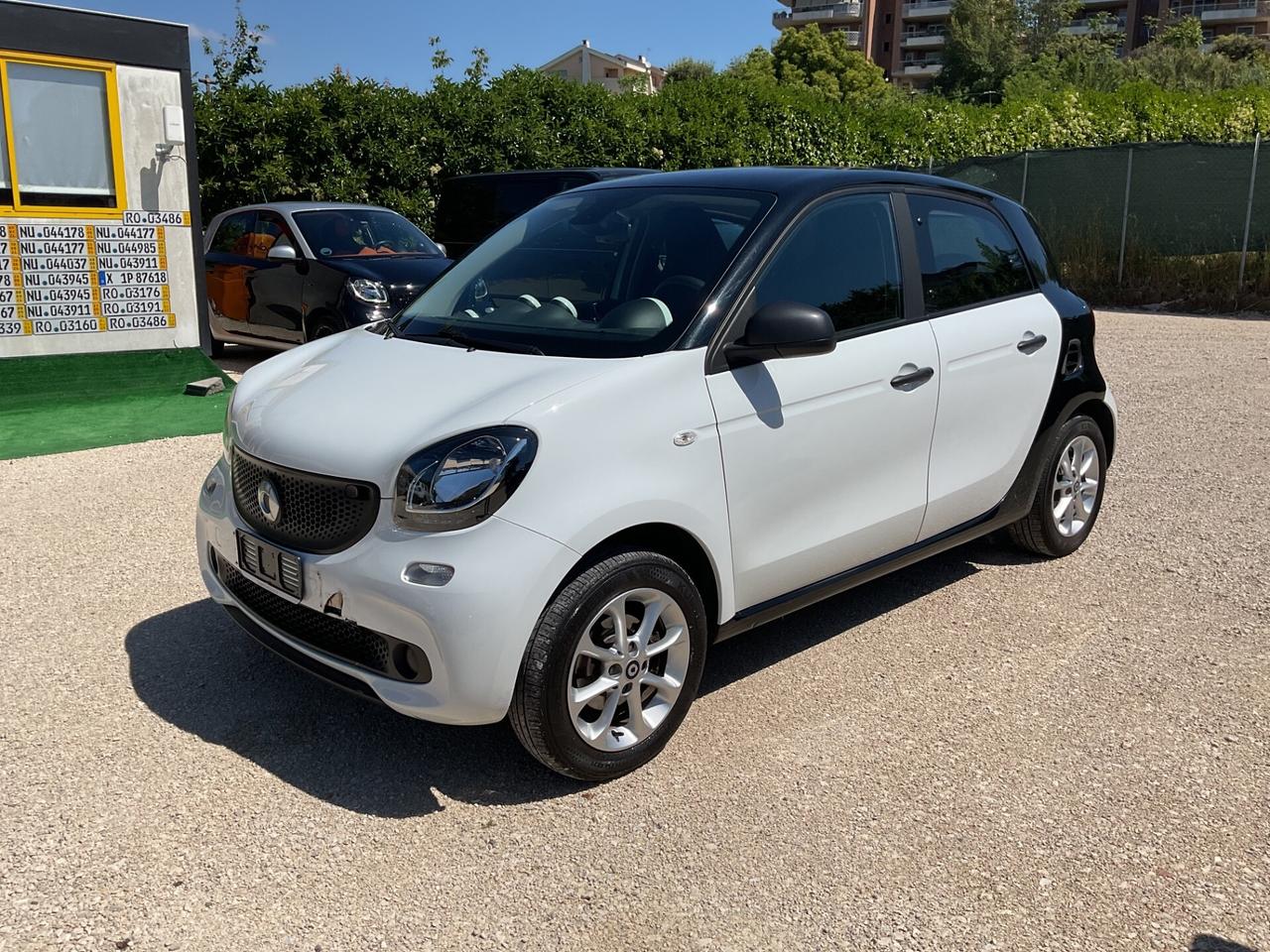 Smart ForFour 70 1.0 Passion Automatica