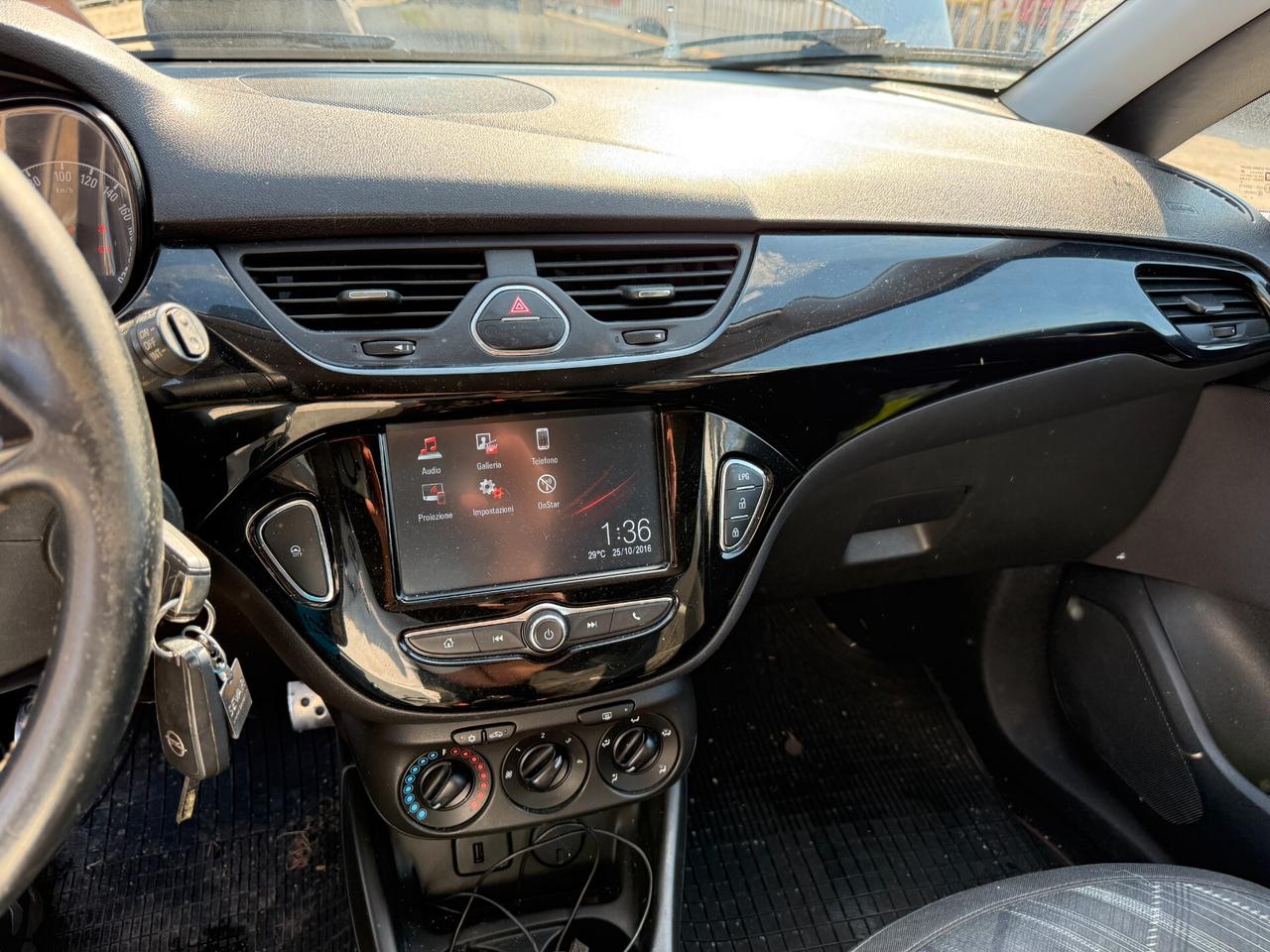 OPEL CORSA 2017 1.4 BENZINA/GPL *MARCIANTE