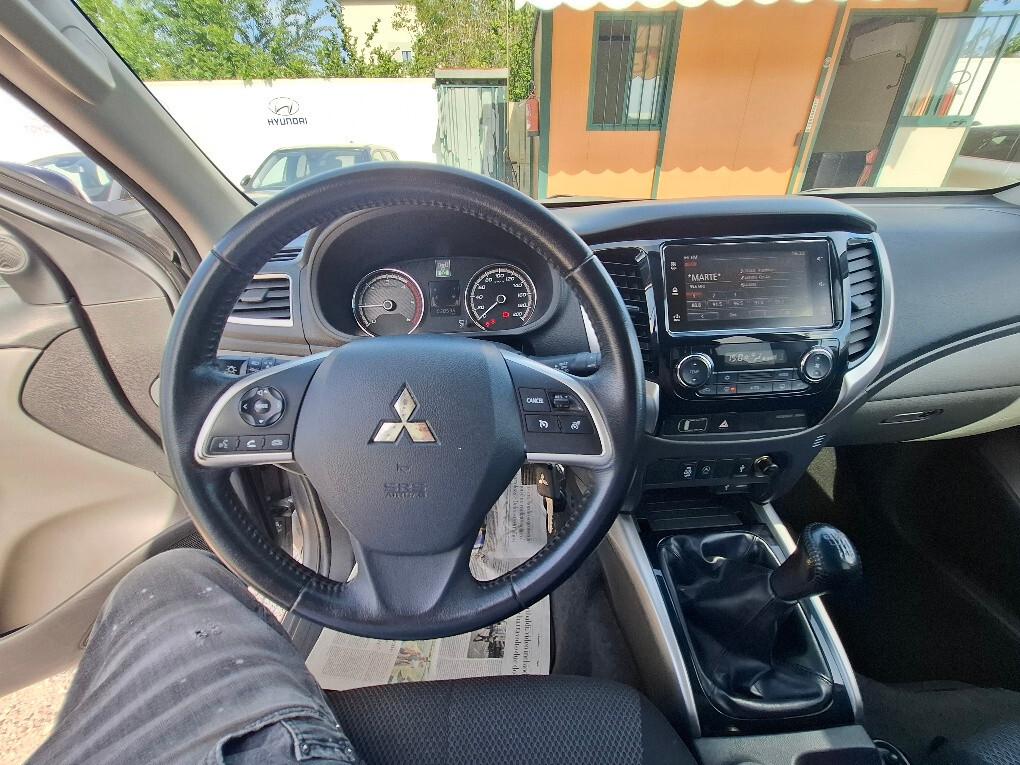 Mitsubishi L200 2.4 DI-D/154CV Double Cab Invite
