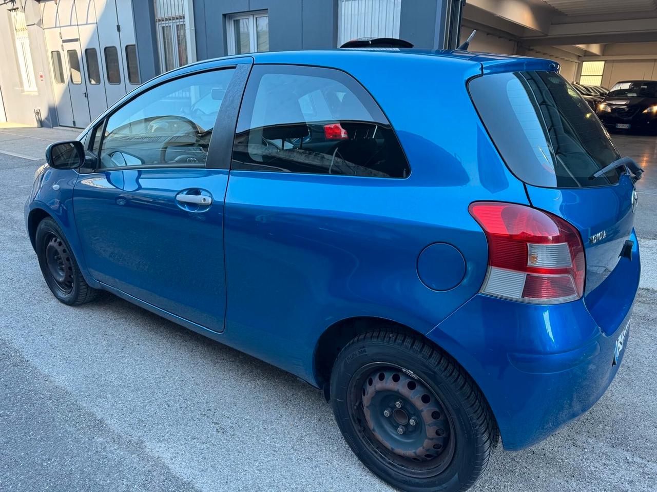 Toyota Yaris 1.3 3 porte Sol*EURO5B*NEOPATENTATI