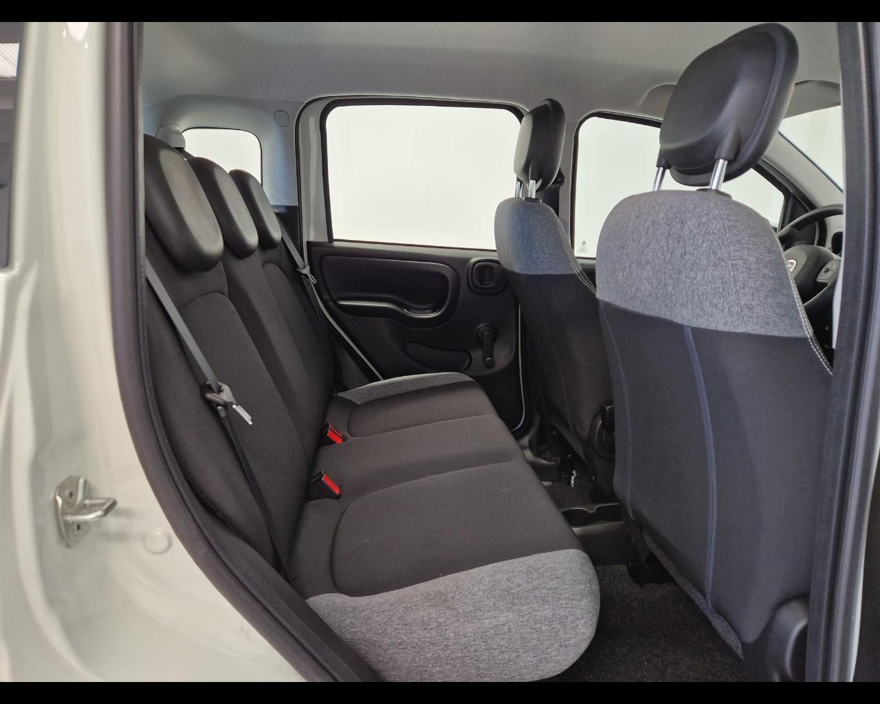 FIAT Panda III 2021 Cross - Panda 1.0 firefly hybrid Cross s&s 70cv 5p.ti
