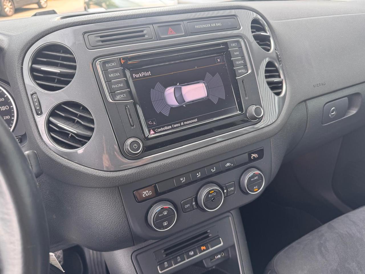 VOLKSWAGEN TIGUAN 2.0TDI DSG 4MOTION SPORT&STYLE