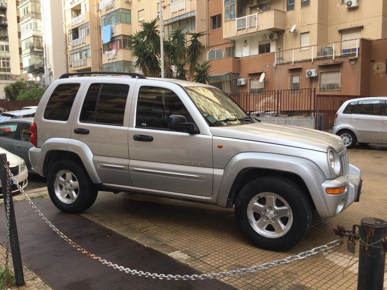 Jeep Cherokee 2.5 CRD Limited