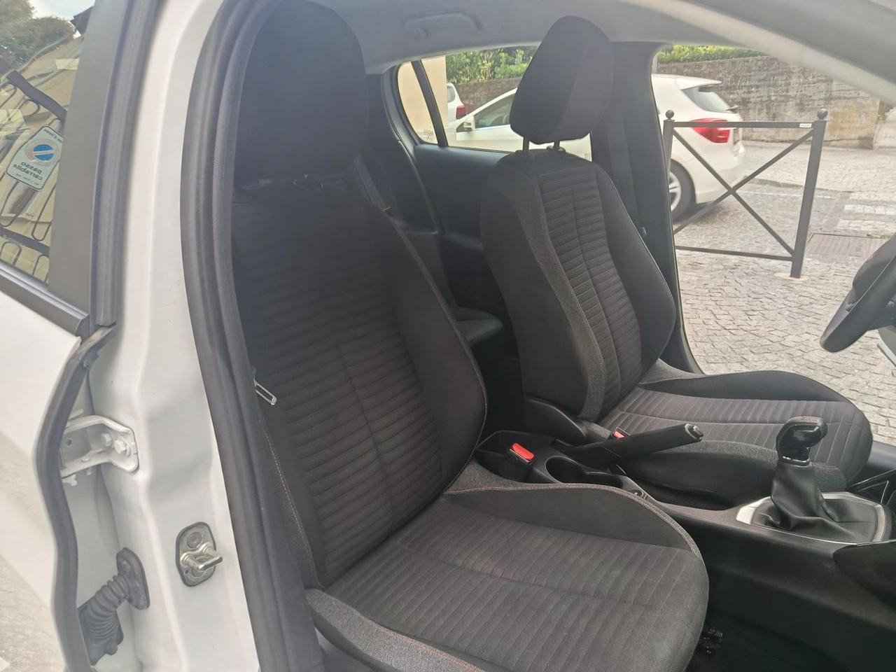 Peugeot 208 1.2 PureTech 75 Active #50783