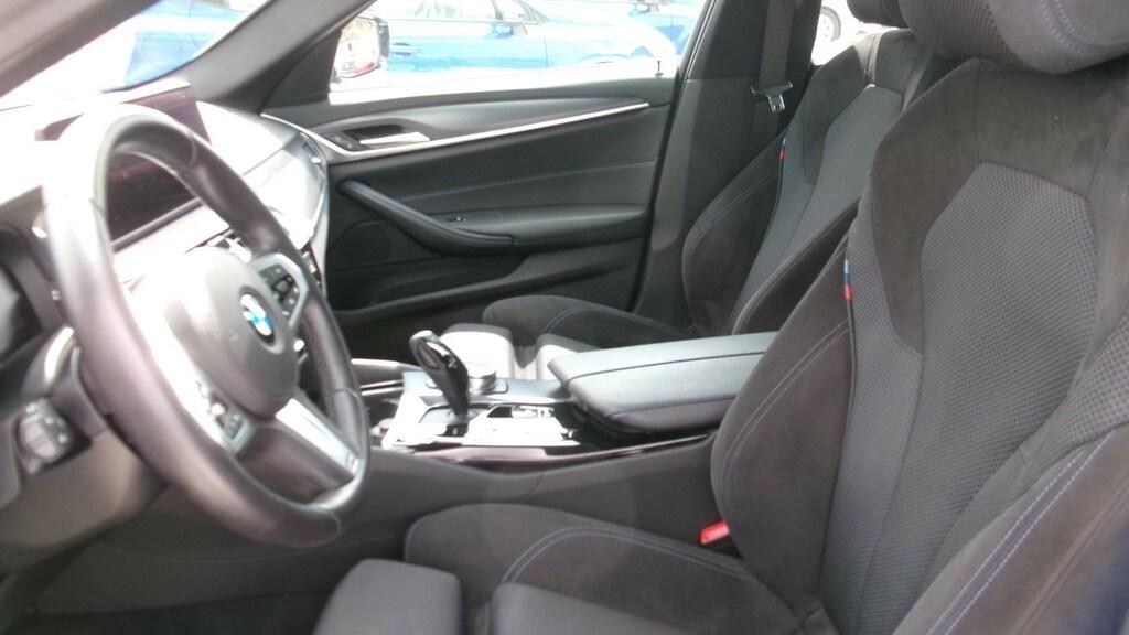 BMW Serie 5 Berlina 520 d Mild Hybrid 48V Msport xDrive Steptronic