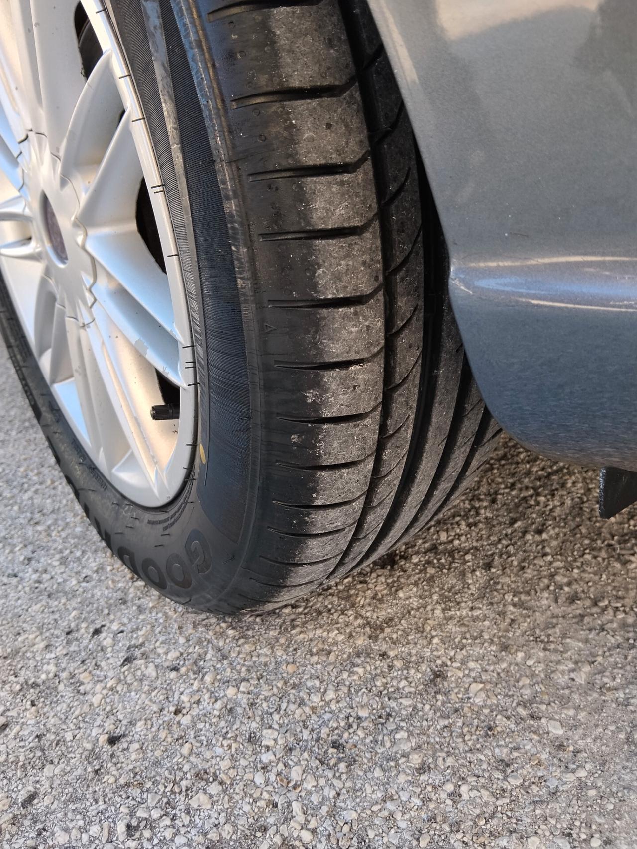 Lancia MUSA 1.3 Multijet 16V 90 CV Oro Plus