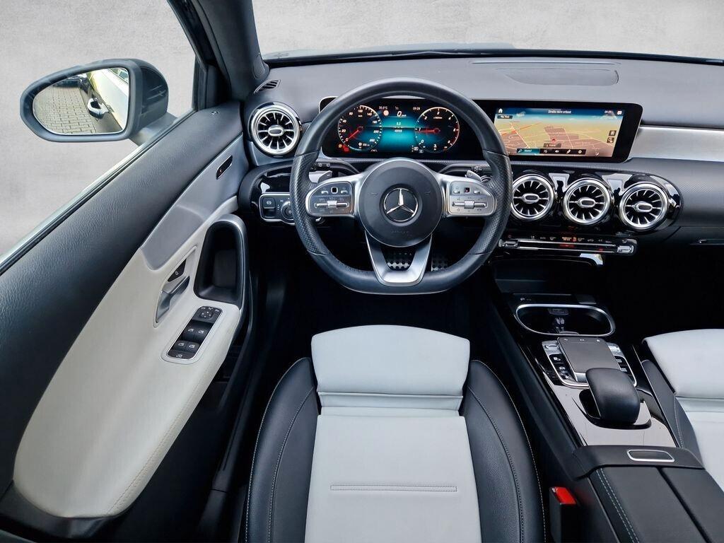 Mercedes-benz A 180 d Automatic Premium AMG FULL