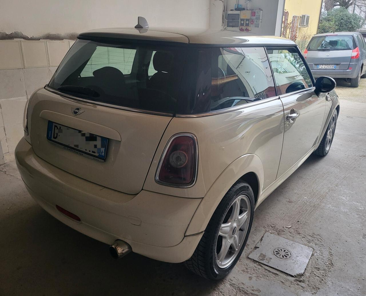 Mini 1.4 16V One Pepper