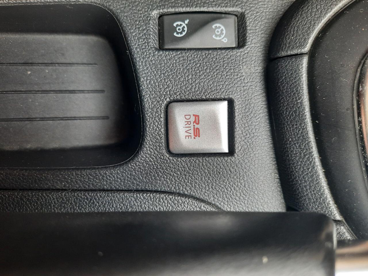 Renault Clio RS DOPPIO TRENO DI GOMME E CERCHI DA 18" 17" SENS PARK DOPPI RETROCAMERA VETRI SCURI CONTO VENDITA