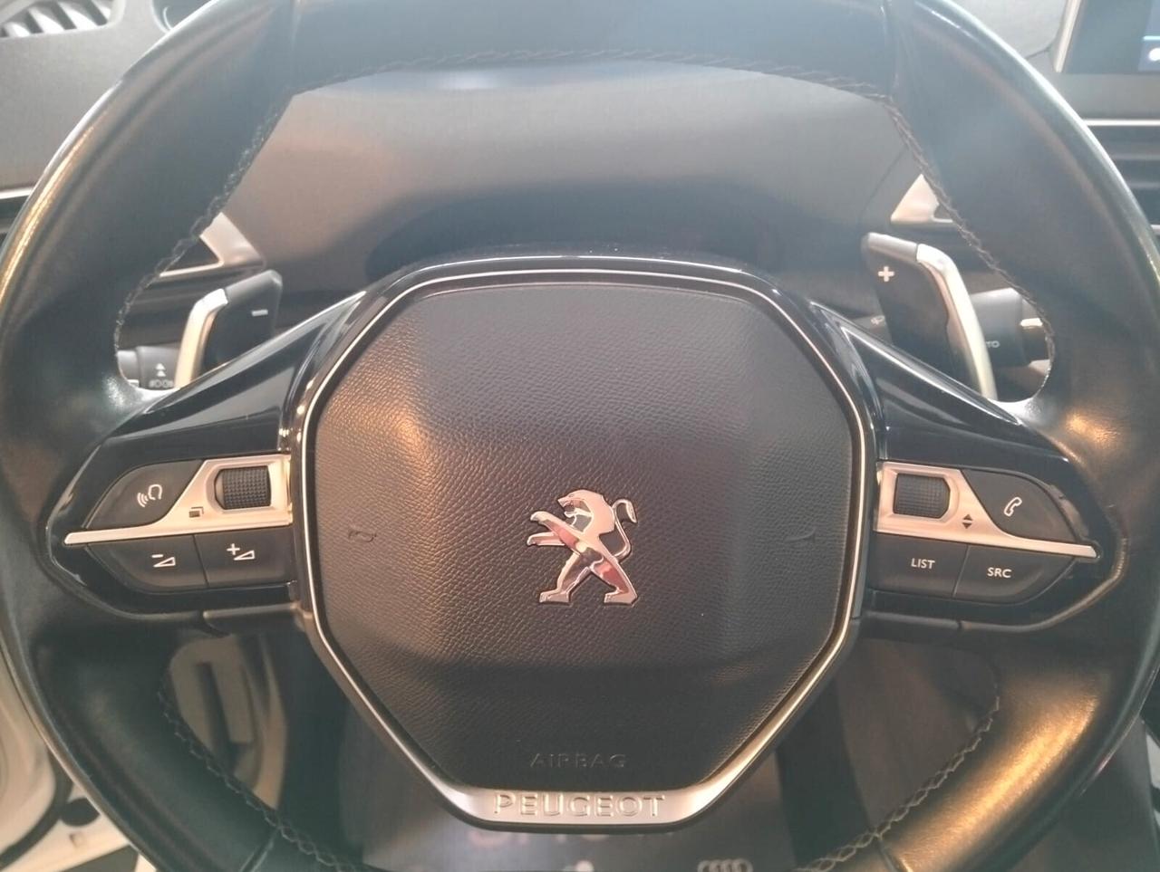 Peugeot 3008 BlueHDi 130 S&S EAT8 Allure