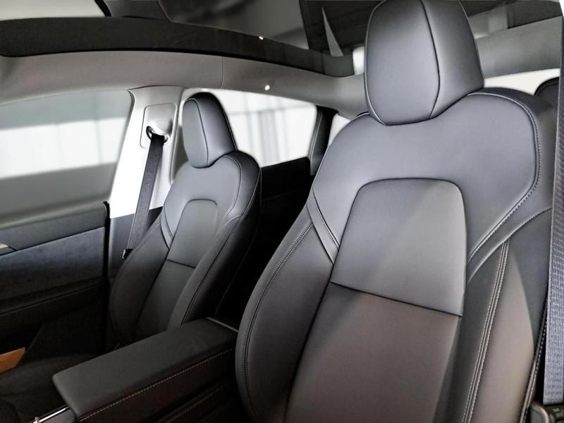 TESLA MODEL Y 50 KWH RWD AUT. SUV