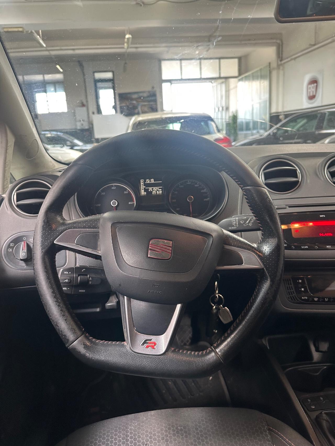 Seat Ibiza 1.6 TDI 105CV FR DPF 3p.