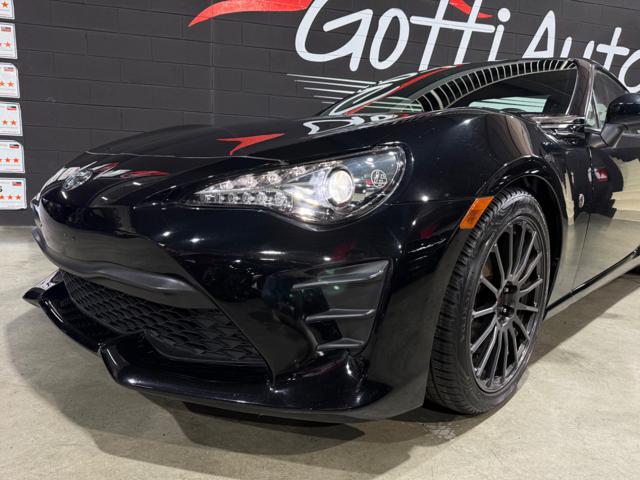 TOYOTA GT86 MANUALE RESTYLING