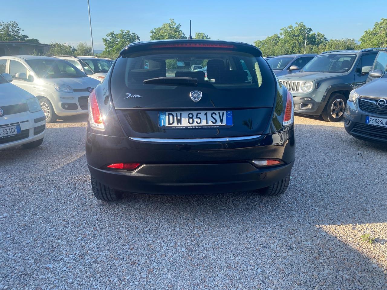 Lancia Delta 1.6 MJT DPF Platino