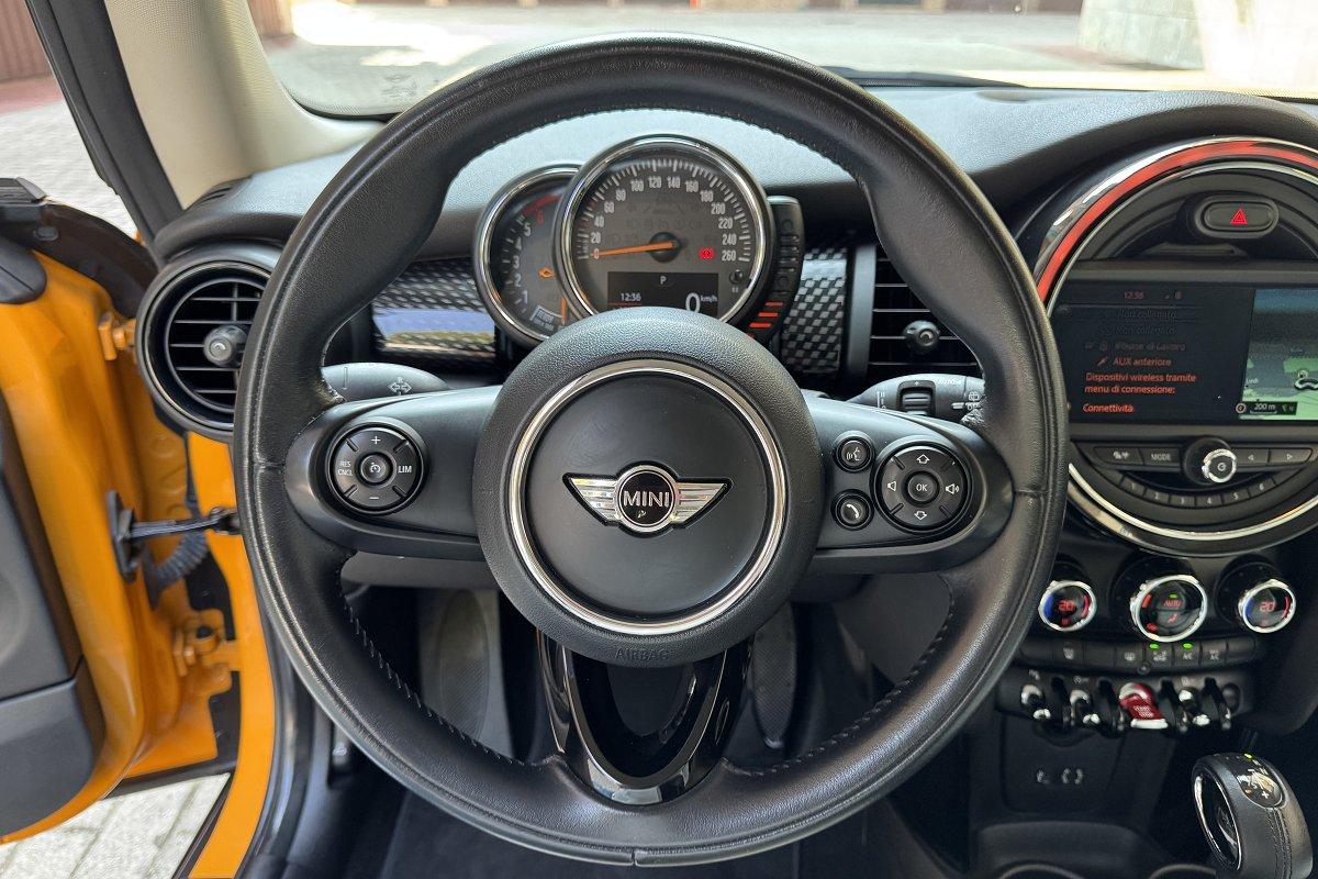 MINI Mini 2.0 Cooper SD