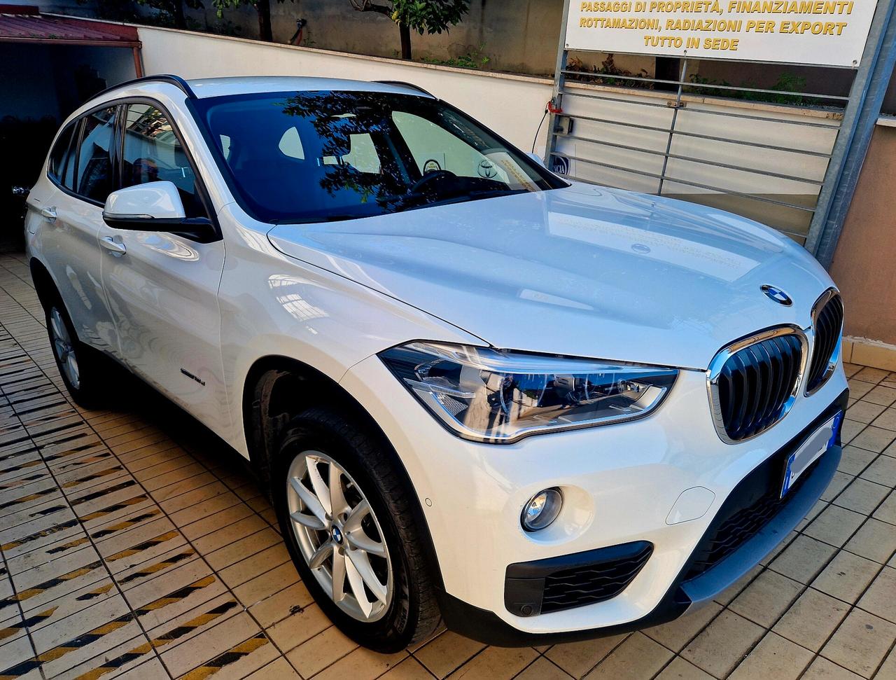 Bmw X1 sDrive18d Advantage