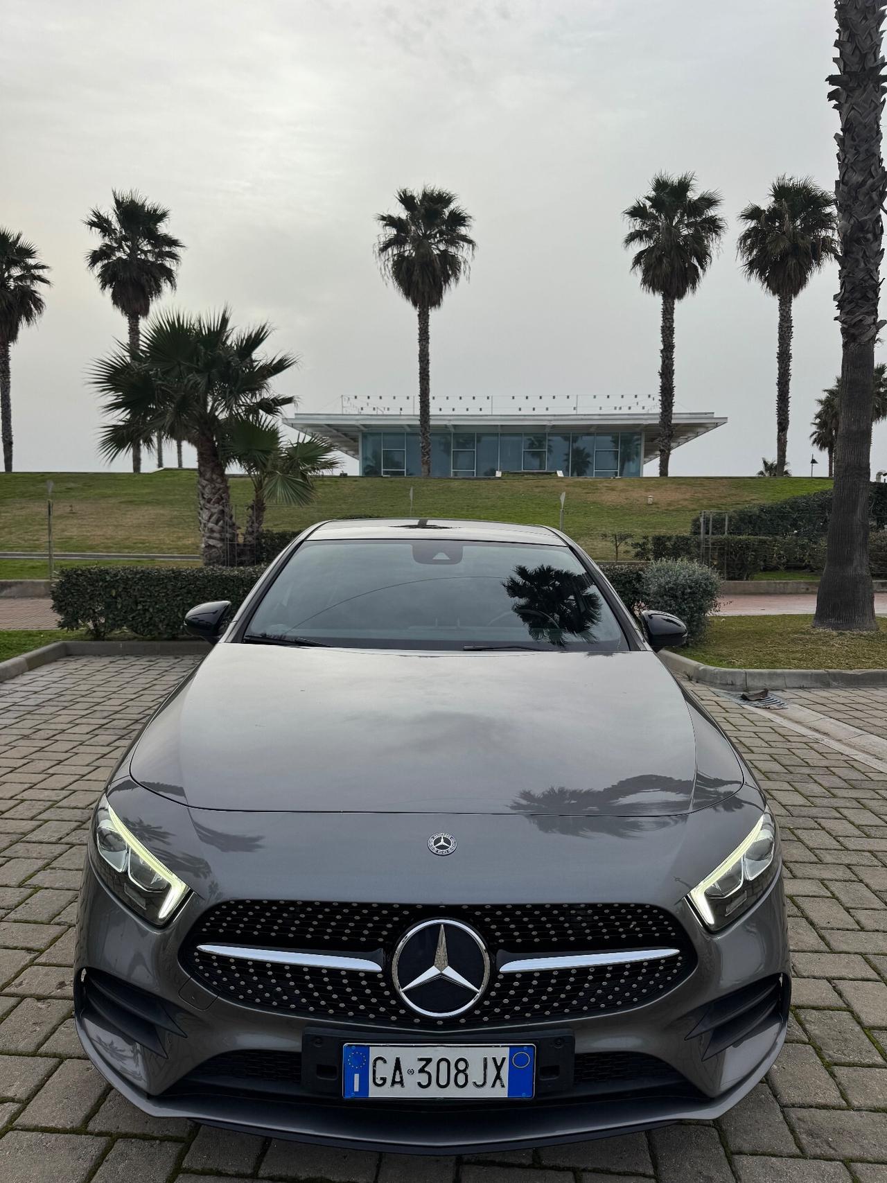 Mercedes-benz A 180 d Automatic Premium allestimento amg