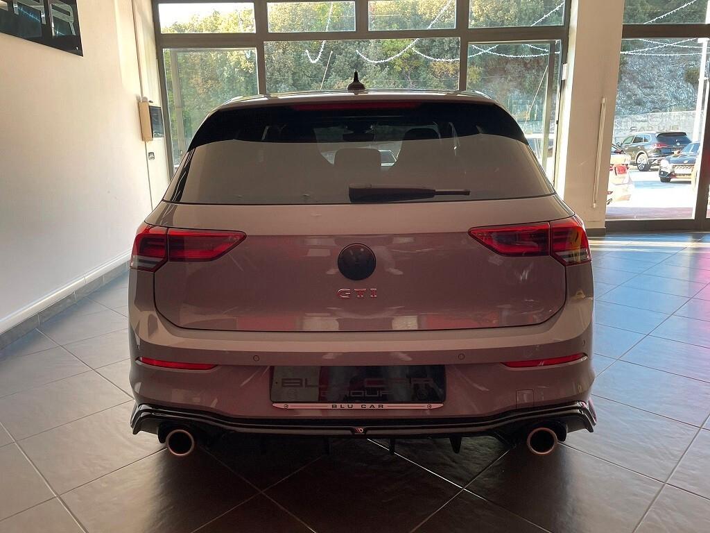 VOLKSWAGEN GOLF GTI PERFORMANCE 245cv DSG